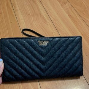 Cute simple black wallet clutch
